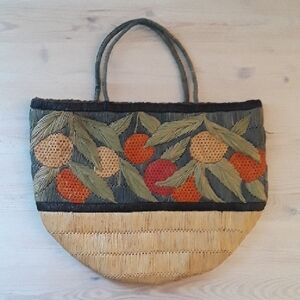 Handcrafted Multicolor Straw Tote Bag